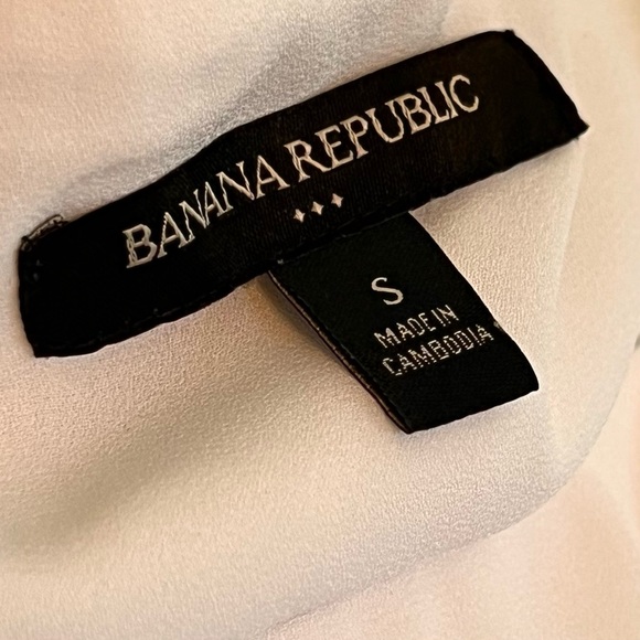 Banana Republic Factory Ruffle Tank - Picture 4 of 5